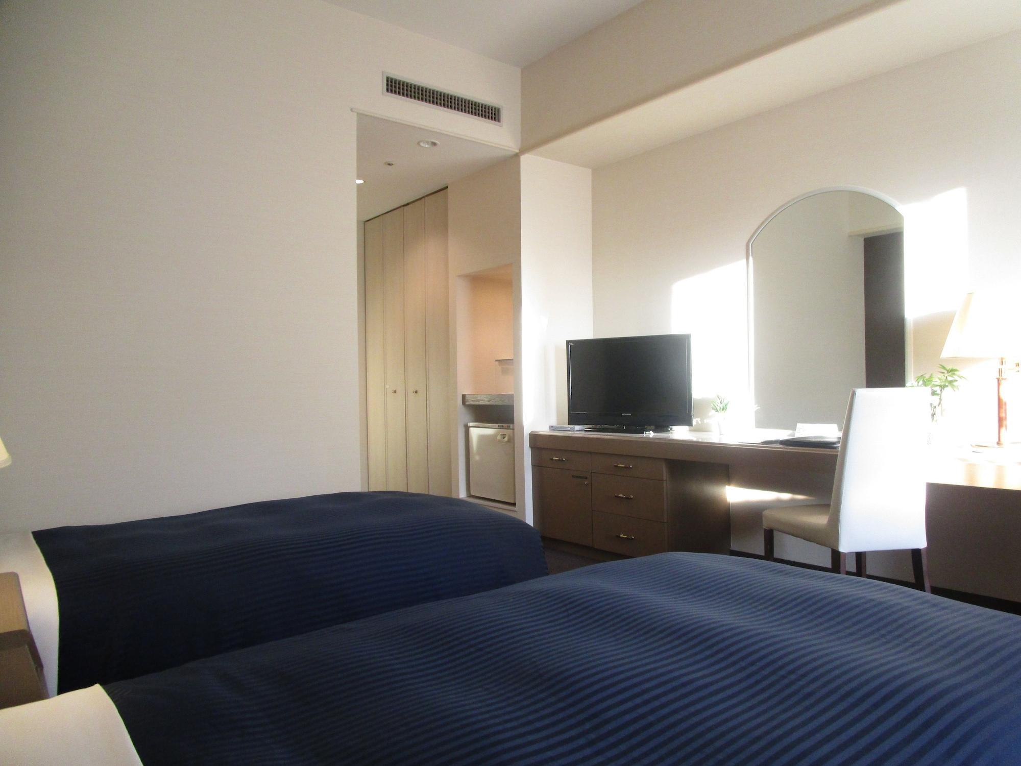 Livemax Nakajima Park Grande Hotel 2*